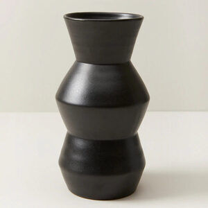 Modern Terracotta Vase, Medium - BLACK or CREAM
